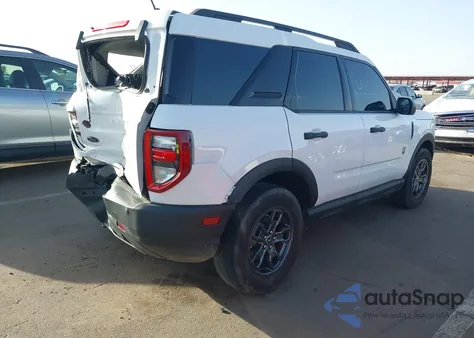 2021 Ford Bronco Sport Big Bend z USA, uszkodzony, nr VIN 3FMCR9B60MRA23790